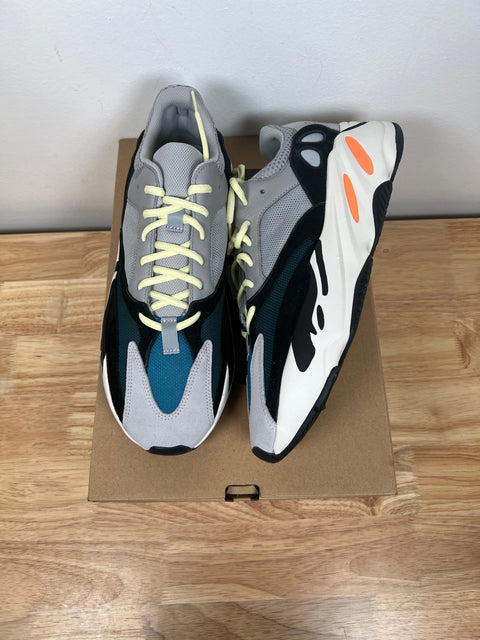 DS Wave Runner adidas Yeezy 700 (Multiple Sizes)